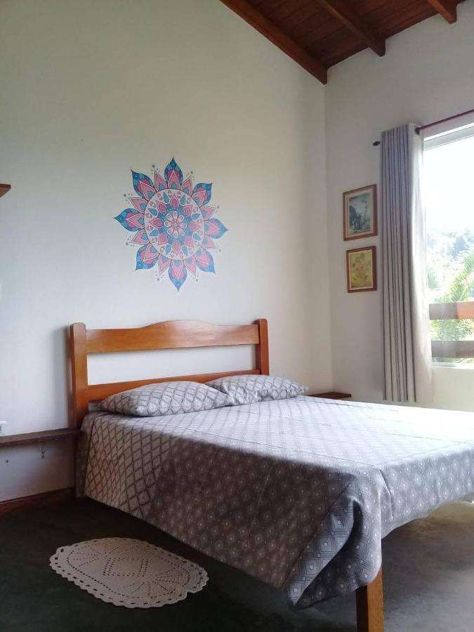 Bed and breakfast La Casa Rozada Prumirim